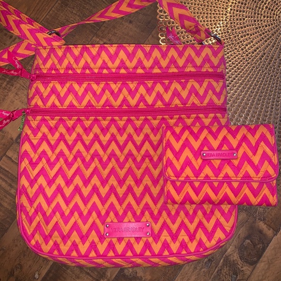 Vera Bradley Handbags - Vera Bradley Triple Zip Hipster & Wallet